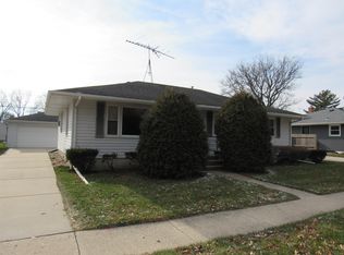 1208 Benton Ave, Janesville, WI 53545