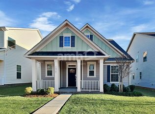 10923 Zac Hill Rd, Davidson, NC 28036