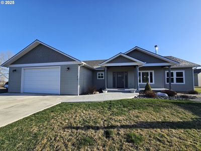 810 N College St, Joseph, OR, 97846