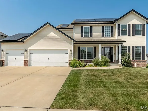 612 Monarch Dr, O'Fallon, IL 62269