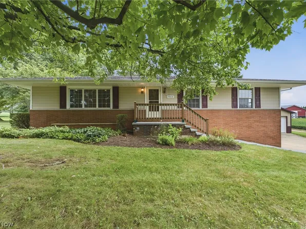3460 Swallen Ave, Louisville, OH 44641