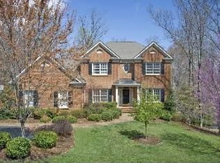 3362 Cotswold Ln, Keswick, VA 22947