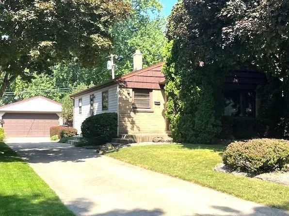 1201 South 106th STREET, West Allis, WI 53214