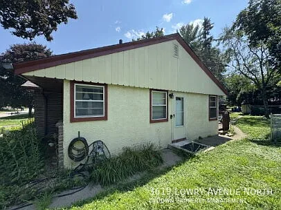 3619 Lowry Ave N — Photo 28
