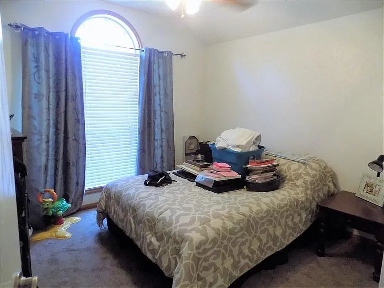 2306 Raintree Path — Photo 14
