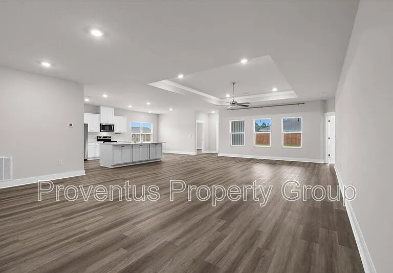 3136 Silver Maple Dr — Photo 3