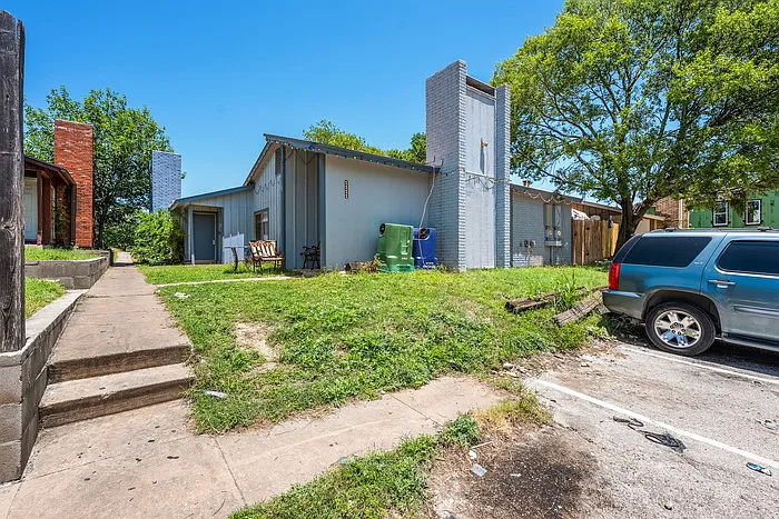 1111 W Rundberg Ln #A — Photo 16