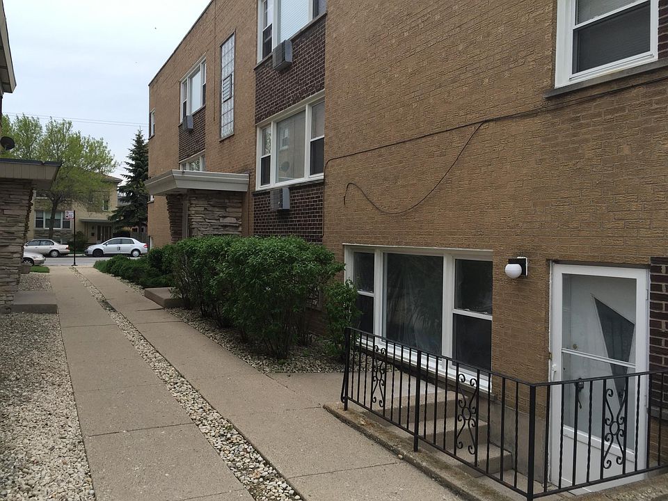 1st image of 6252 W Montrose Ave APT 2N