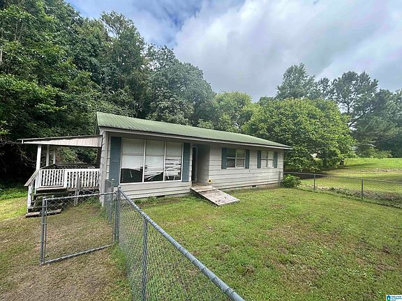 3rd image of 4681 Trimble Hill Rd