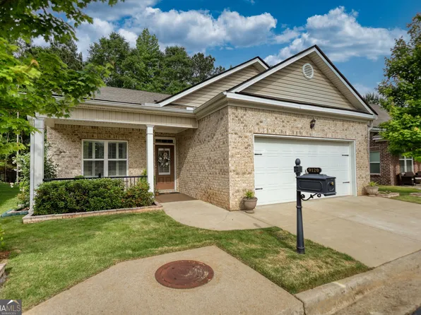9120 Leverett Cir, Covington, GA 30014