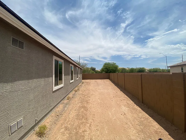 Side yard