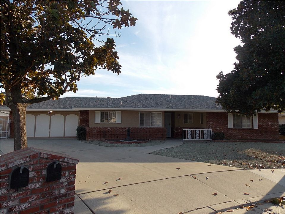 1st image of 1729 Karen Ct