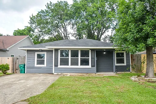 2109 Pomona Dr Photo 1 2109 Pomona Dr Photo 1