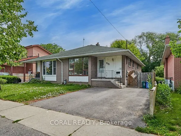 213 Cabot St, Oshawa, ON L1J 5S2