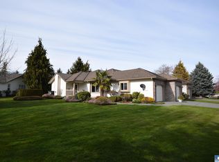 21 Mount Baker Dr, Sequim, WA