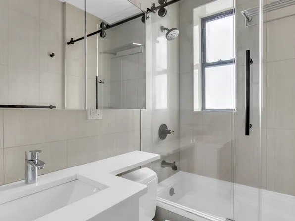 35 Clarkson Avenue image 7 of 9