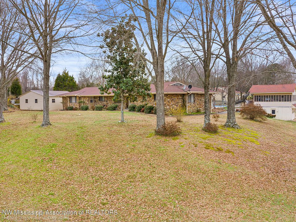 549 Baldwin Rd, Lake Cormorant, MS 38641 Zillow