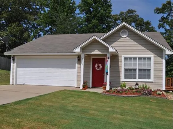 2919 Gage Dr, Benton, AR 72019