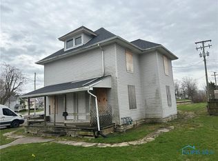 627 Hopley Ave, Bucyrus, OH 44820