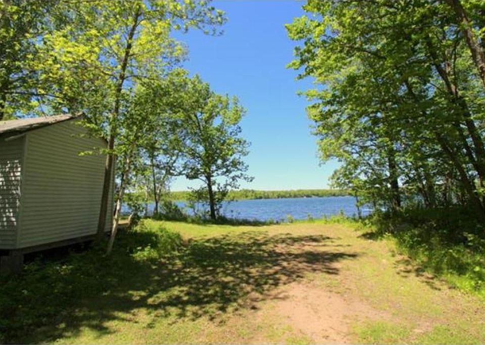 2nd image of 15419 Ladyslipper Ln