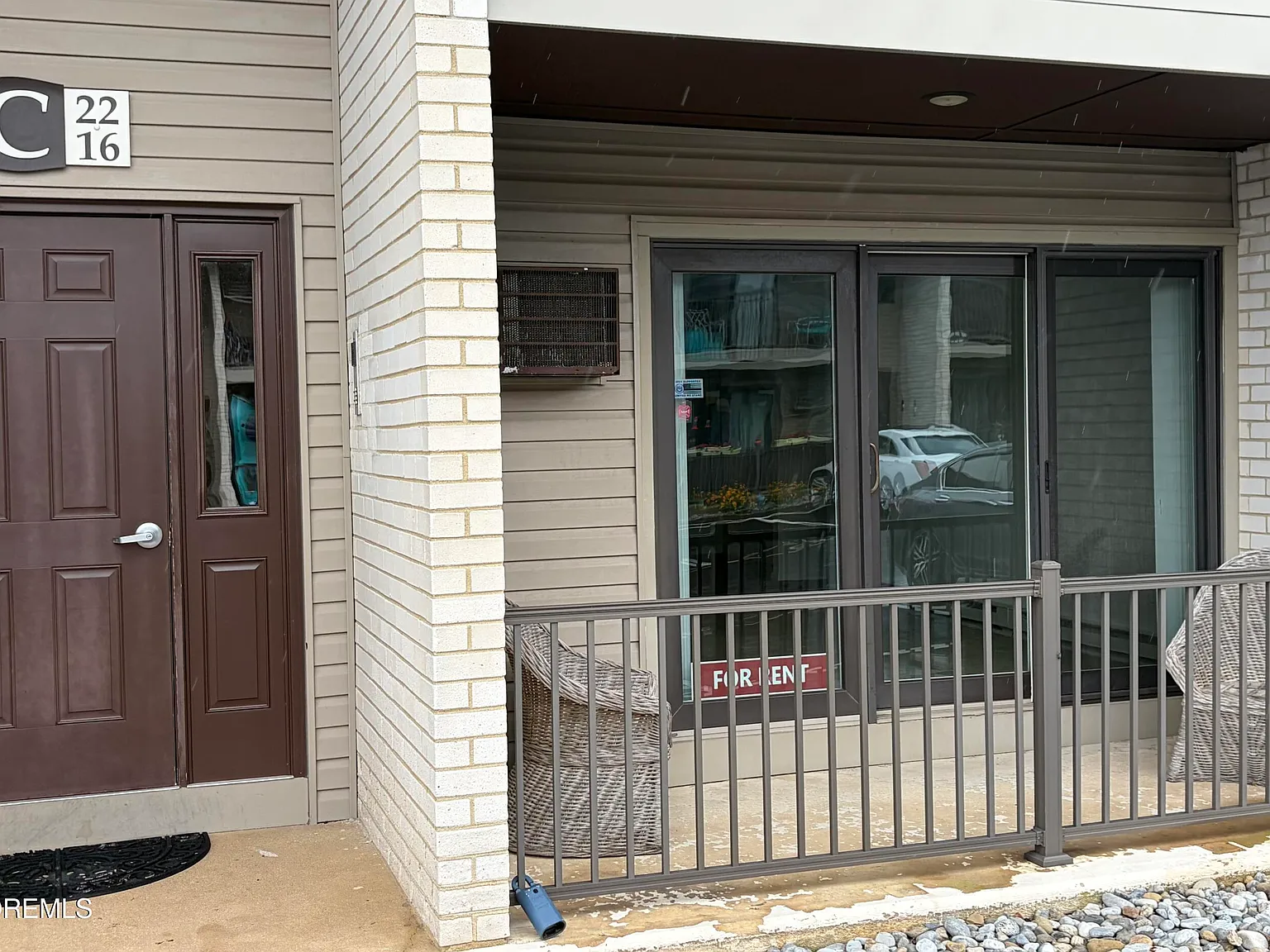 1 bed, $2,100 — Photo 2