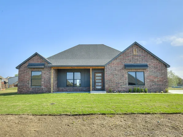 141 E 498th Cir, Pryor, OK 74361