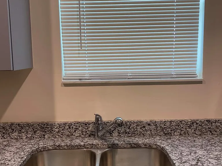 Kitchen sink