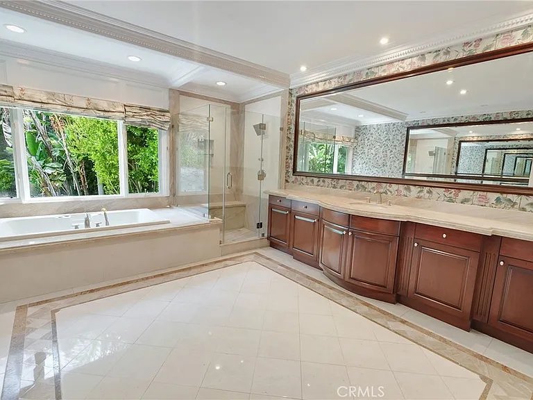 2784 Deep Canyon Dr — Photo 29
