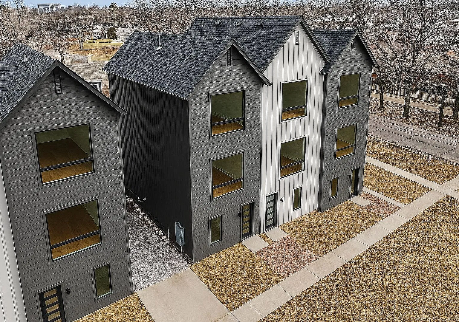 Draper Row — Photo 1