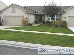 2211 Castle Pines Ct, Hamilton, OH 45013