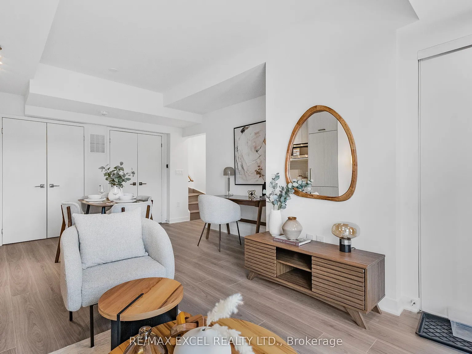 2 bed, $2,650 — Photo 2