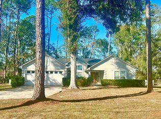 1113 Golf Club Rd, Douglas, GA 31533
