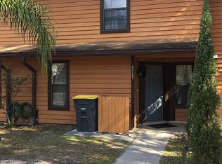 4765 Barnes Rd, Jacksonville, FL 32207