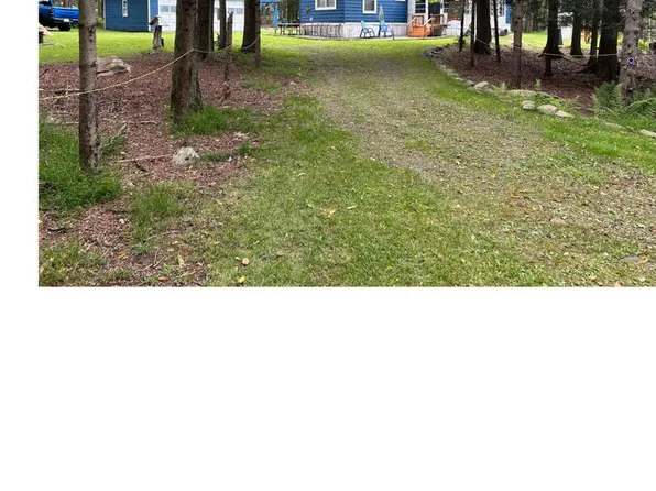 26 Arapaho Path, Gouldsboro, PA 18424