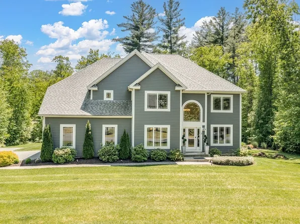 2 Nikkis Way, Hadley, MA 01035