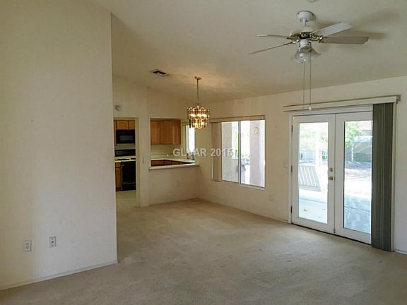 4th image of 9621 Buckhorn Dr
