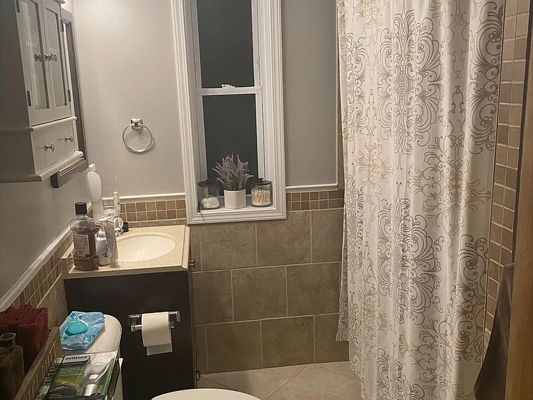 8825 Sheridan Dr — Photo 8
