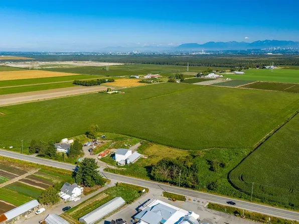 9727 Ladner Trunk Rd, Delta, BC V4G 1K2