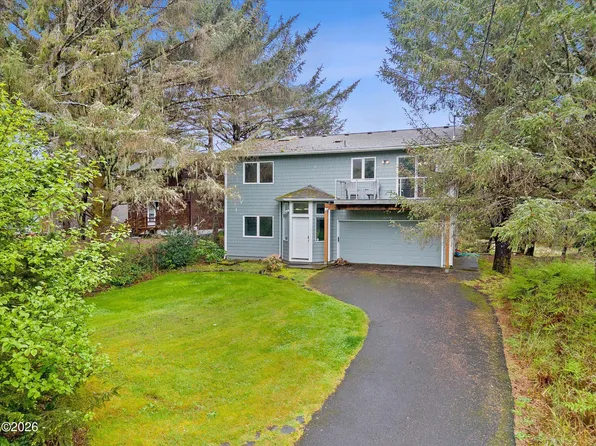 46440 Hawk St, Neskowin, OR 97149