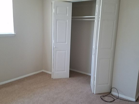 3rd image of 102 Jodi Dr #102A