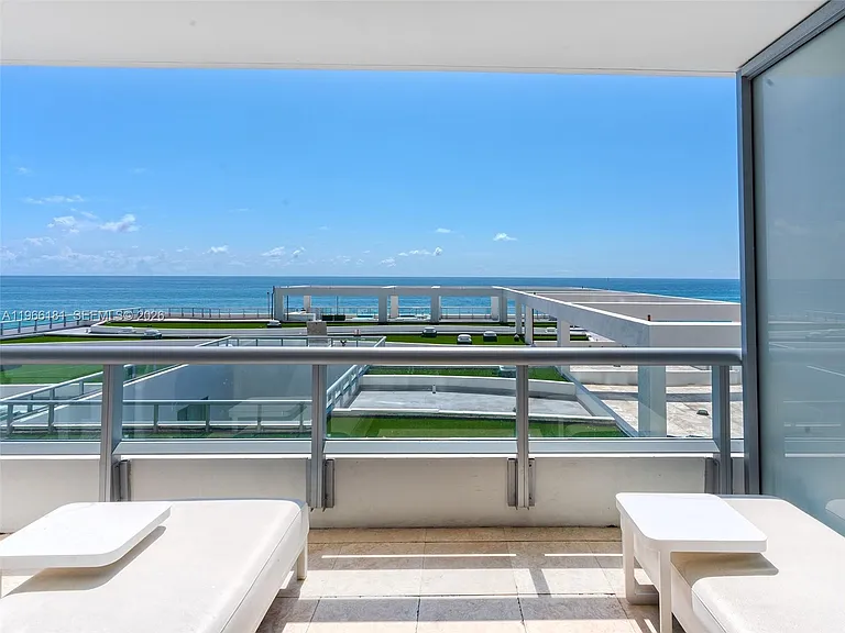 6799 Collins Ave #704 — Photo 2