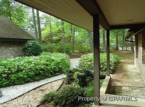 5th image of 209 Dalebrook Cir