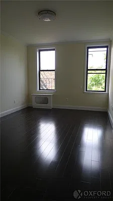 Rented by Oxford Property Group | media 32