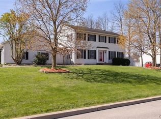 112 Hunt Valley Rd, Oneida, NY 13421