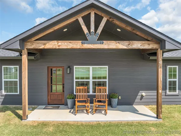 8147 Us Highway 77, Marietta, OK 73448