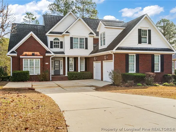 56 Skipping Water Dr, Spring Lake, NC 28390