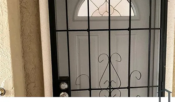 2 bed, 900 sqft, $2,350 — Photo 3