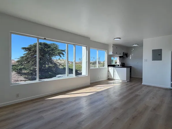 1301-1361 La Playa Street (1065r)