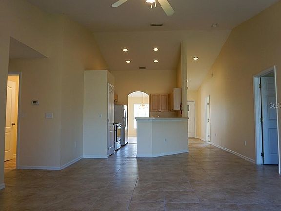 4th image of 54 Herring Ct