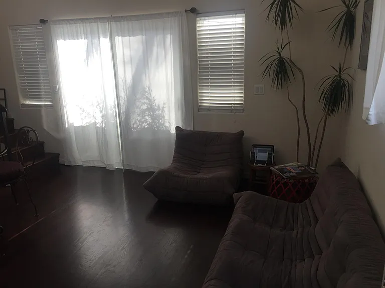 1300 Electric Ave — Photo 7